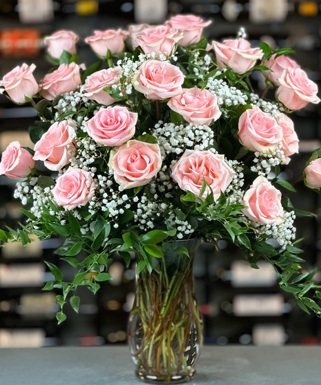 24 Soft Pink Roses With Baby's Breath