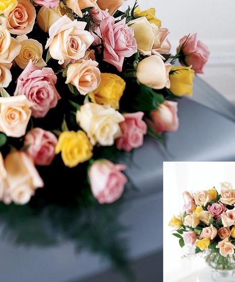 This stunning set of all Roses in mixed colors is nothing short of stunning. Pick the whole set at a discount, or choose only the individual items you like.