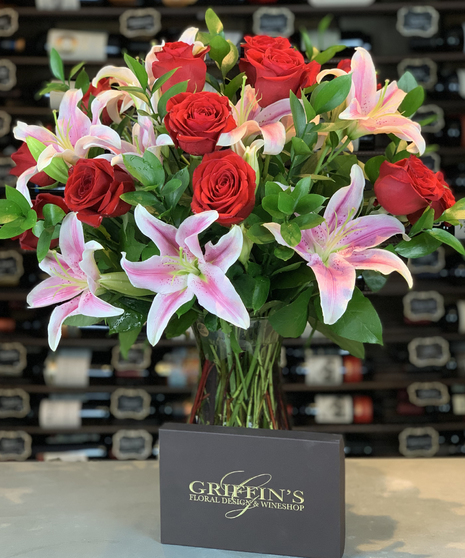 Starry Eyed Roses & Lilies Columbus Florists Columbus Valentines Flowers